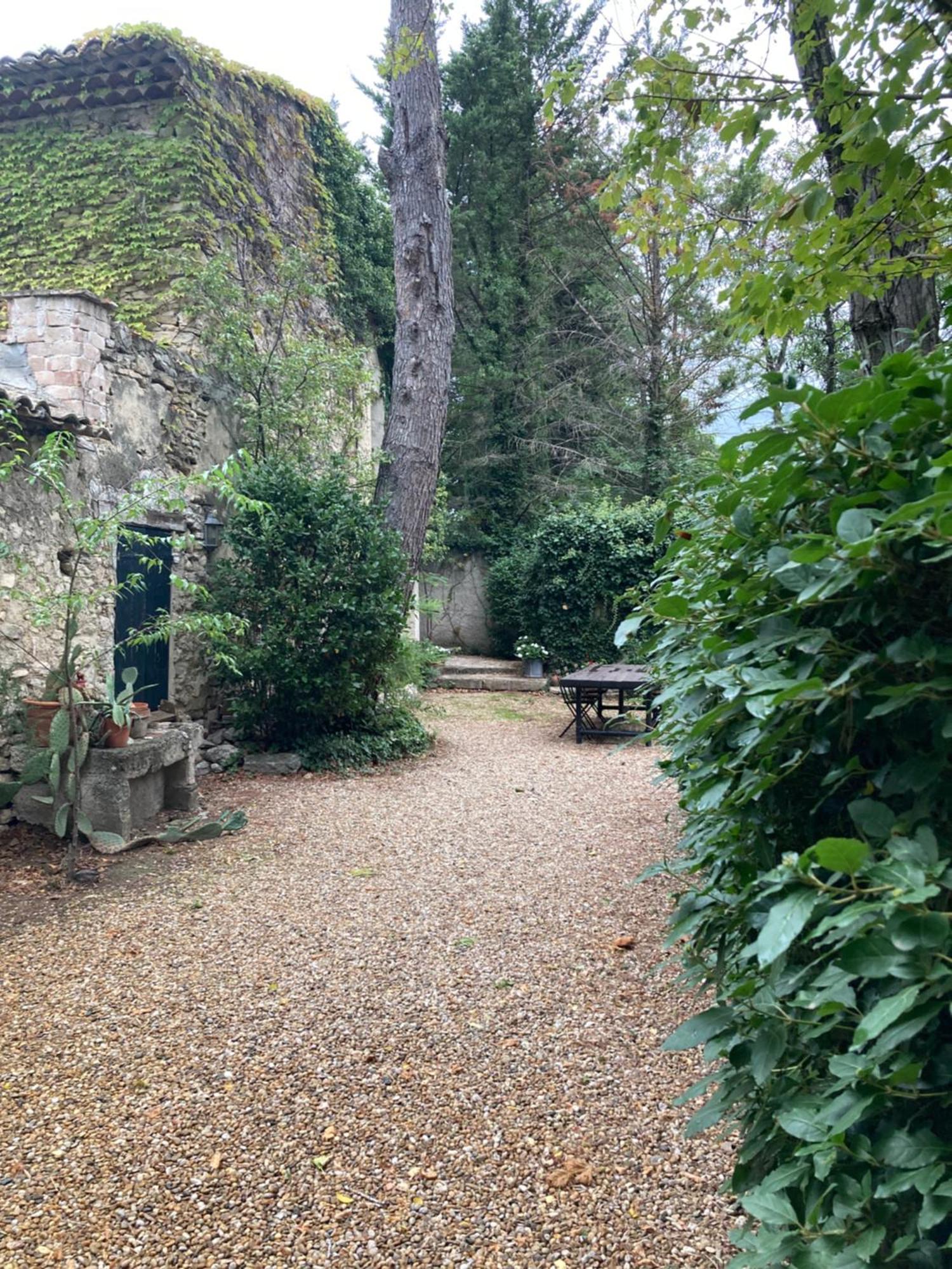 Maison d'hôtes Campagne-Baudeloup LʼIsle-sur-la-Sorgue Exterior foto